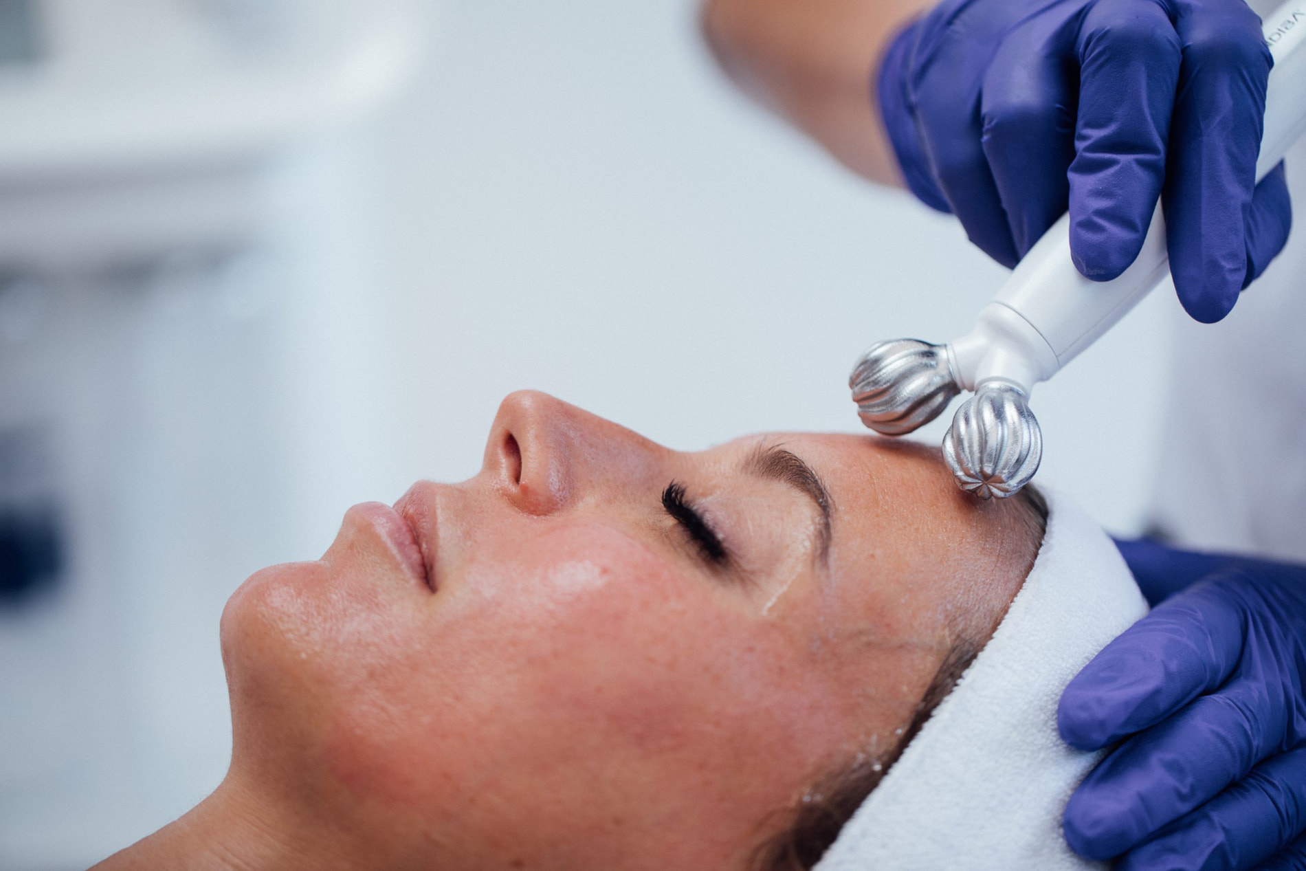 INDIBA ONA | hydro-facial